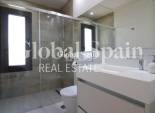 Wederverkoop - VILLA -
Algorfa - La Finca Golf Resort