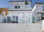 Resale - VILLA -
TORREVIEJA - Aguas Nuevas