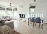 Resale - VILLA -
ORIHUELA COSTA - Costa Blanca