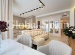 Venta - APARTAMENTO -
TORREVIEJA - Playa del Cura