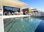 Resale - VILLA -
SAN MIGUEL DE SALINAS - Inland