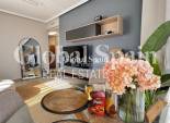 Revente - APPARTEMENT -
TORREVIEJA - Playa del Cura