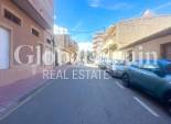 Wederverkoop - APPARTEMENT -
TORREVIEJA - La Mata