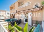 Resale - HOUSE -
TORREVIEJA - Playa De Los Náufragos