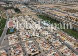 Wiederverkauf - WOHNUNG -
TORREVIEJA - El limonar