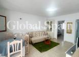 Wiederverkauf - WOHNUNG -
LA ZENIA - Costa Blanca