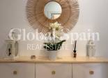 Resale - APARTMENT -
TORREVIEJA - Center