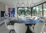 Venta - VILLA -
LAS COLINAS GOLF RESORT - Costa Blanca