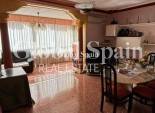 Wiederverkauf - WOHNUNG -
BENIDORM - Levante