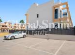 Resale - APARTMENT -
ORIHUELA COSTA - VILLAMARTÍN