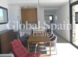 Revente - VILLA -
CALASPARRA - Inland
