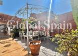 Revente - VILLA -
TORREVIEJA - LOS BALCONES - LOS ALTOS