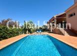 Wederverkoop - VILLA -
DENIA - Montgó