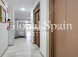 Wederverkoop - APPARTEMENT -
GUARDAMAR DEL SEGURA