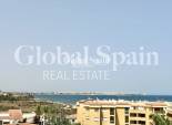 Revente - APPARTEMENT -
PUNTA PRIMA - Costa Blanca