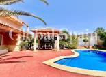 Revente - VILLA -
TORREVIEJA - LOS BALCONES - LOS ALTOS