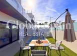 Resale - VILLA -
VILLAMARTÍN - Costa Blanca