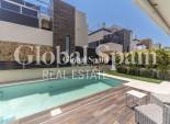 Resale - Villa -
ORIHUELA COSTA - Lomas de Cabo Roig