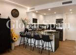 Resale - PENTHOUSE -
ORIHUELA COSTA - VILLAMARTÍN
