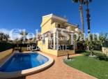 Wiederverkauf - VILLA -
ORIHUELA COSTA - Costa Blanca