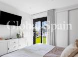 Revente - VILLA -
TORREVIEJA - Rosaleda