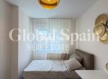 Wederverkoop - APPARTEMENT -
TORREVIEJA - Torrevieja