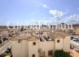 Wederverkoop - APPARTEMENT -
ORIHUELA COSTA - Costa Blanca