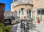 Resale - HOUSE -
ORIHUELA COSTA - VILLAMARTÍN