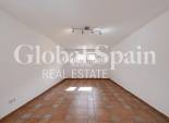 Revente - VILLA -
TORREVIEJA - La Siesta - El Salado - Torreta