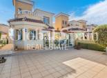 Resale - VILLA -
GUARDAMAR DEL SEGURA