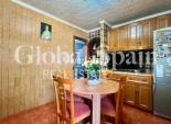Resale - APARTMENT -
TORREVIEJA - Center