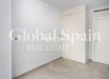 Wiederverkauf - WOHNUNG -
TORREVIEJA - Playa del Cura