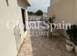 Resale - VILLA -
ORIHUELA COSTA - VILLAMARTÍN