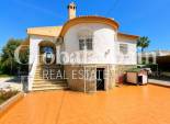 Venta - VILLA -
TORREVIEJA - Costa Blanca