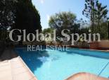 Resale - VILLA -
ORIHUELA COSTA - CAMPOAMOR