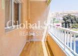 Wiederverkauf - WOHNUNG -
TORREVIEJA - Playa del Cura