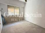 Resale - APARTMENT -
TORREVIEJA - Playa de los Locos