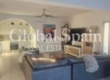 Resale - VILLA -
ROJALES - Inland