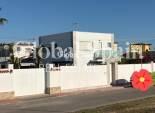 Wiederverkauf - VILLA -
TORREVIEJA - La Siesta - El Salado - Torreta