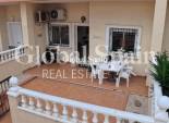 Revente - APPARTEMENT -
TORREVIEJA - Center