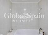 Wederverkoop - Begane grond -
TORREVIEJA - Centro