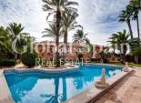 Wederverkoop - VILLA -
TORREVIEJA - San Luis