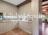 Resale - HOUSE -
LA NUCÍA - La nucia