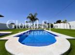 Revente - MAISON -
ALCANTARILLA - Inland