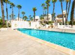 Revente - VILLA -
VILLAMARTÍN - Costa Blanca