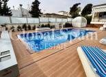 Odsprzedaż - WILLA  -
TORREVIEJA - 