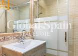 Resale - APARTMENT -
ORIHUELA COSTA - VILLAMARTÍN
