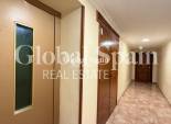 Revente - APPARTEMENT -
TORREVIEJA - Paseo maritimo