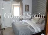 Revente - VILLA -
VILLAMARTÍN - Costa Blanca