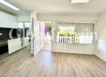 Revente - APPARTEMENT -
VILLAMARTÍN - Costa Blanca